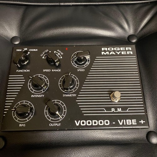 Roger mayer voodoo vibe - mayer,