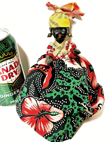 Bambola souvenir vintage